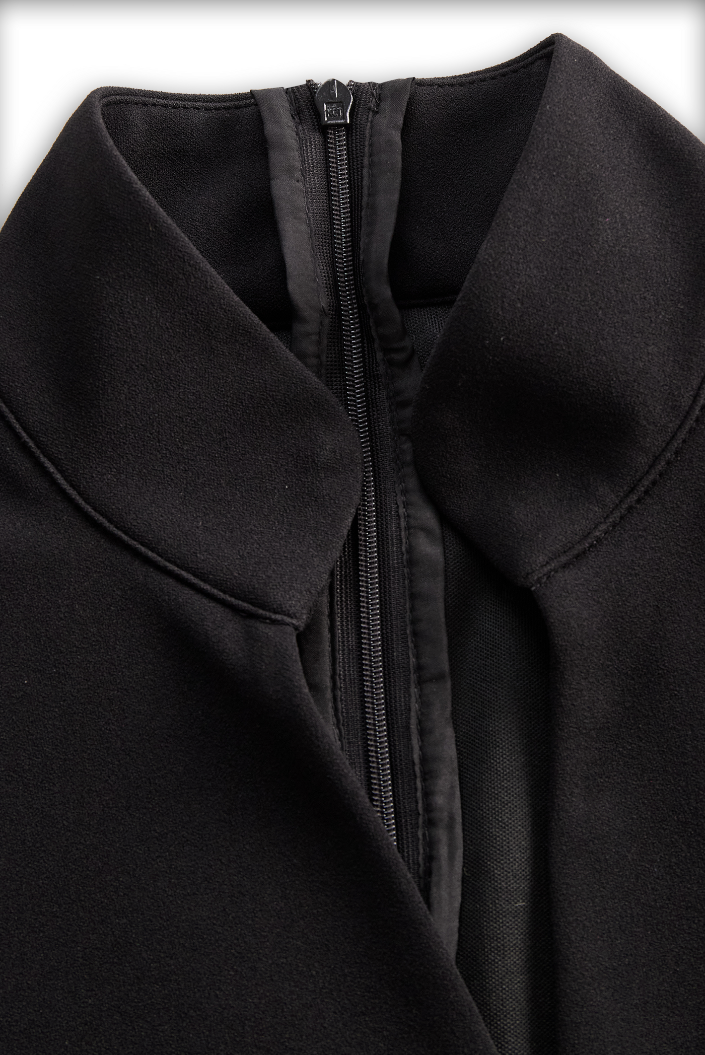 Claribel | Refined Black Dress 1 + 1 free