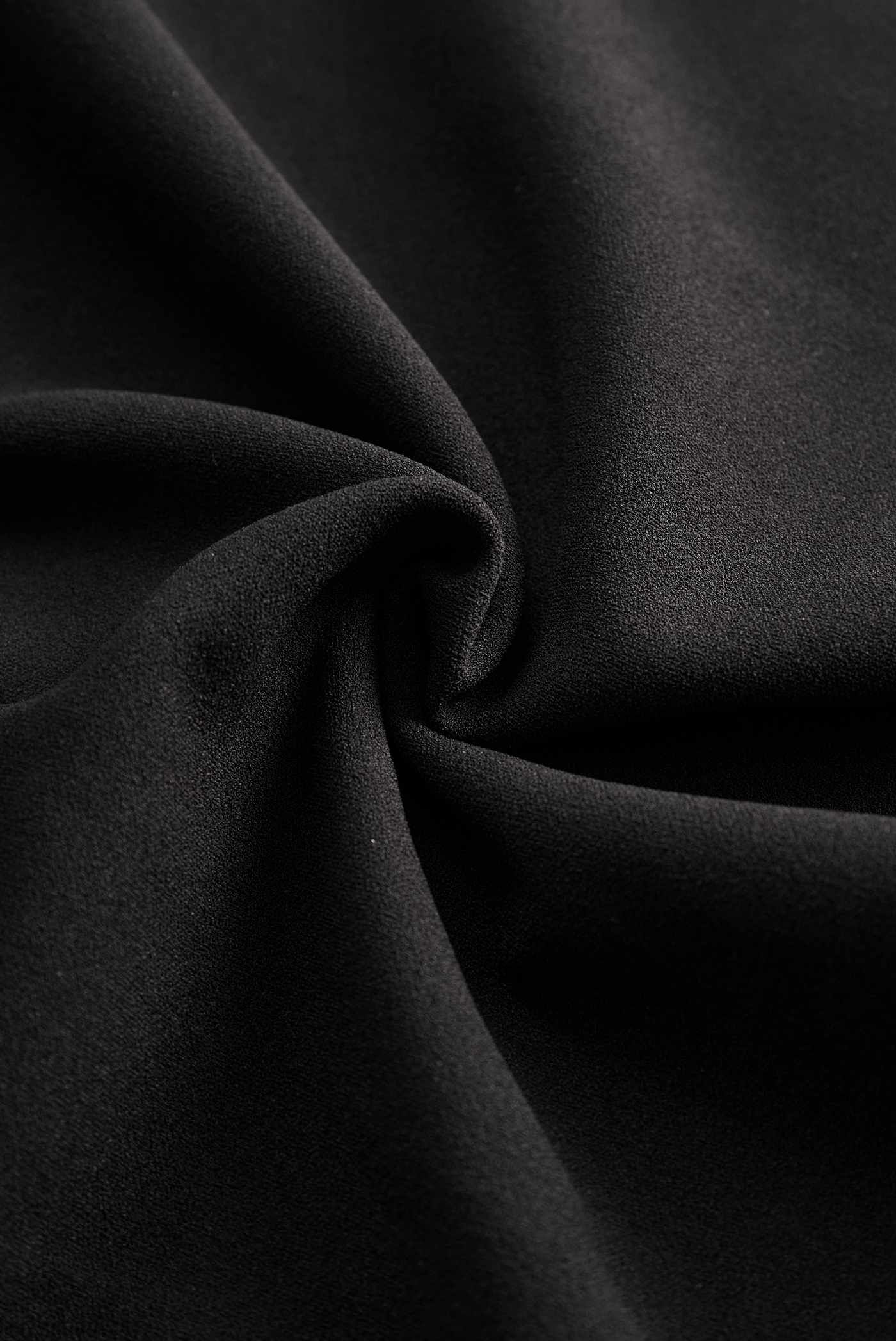 Claribel | Refined Black Dress 1 + 1 free