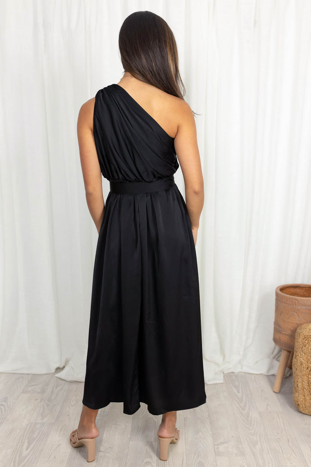 Hera Dress